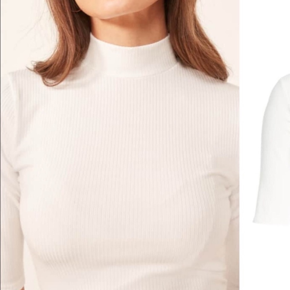 Reformation Turtle Neck - Picture 4 of 4